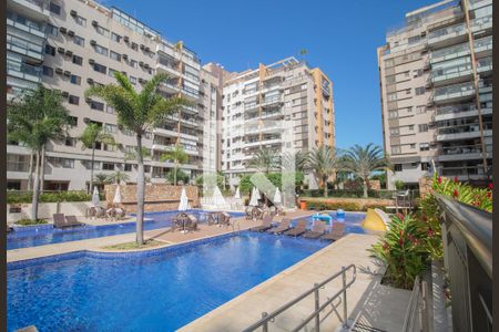 Apartamento à venda com 85m², 3 quartos e 1 vagaPiscina