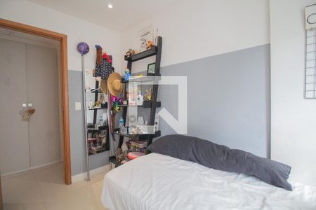 Apartamento à venda com 85m², 3 quartos e 1 vagaquarto 2