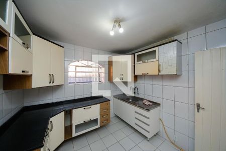 Casa para alugar com 200m², 4 quartos e 2 vagasCozinha