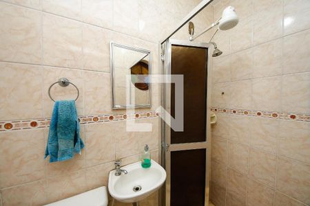 Casa para alugar com 200m², 4 quartos e 2 vagasBanheiro 2