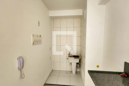 Cozinha  de apartamento para alugar com 2 quartos, 39m² em Vila Sônia, São Paulo