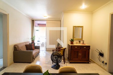Sala de apartamento para alugar com 3 quartos, 75m² em Santa Rosa, Niterói