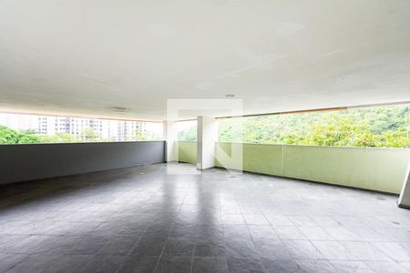 Apartamento para alugar com 75m², 3 quartos e 1 vagaÁrea comum