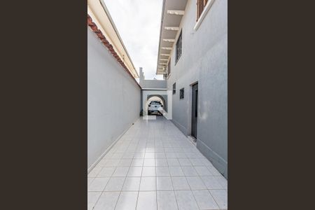 Casa à venda com 470m², 4 quartos e 8 vagasEntrada - Garagem