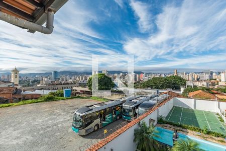 Casa à venda com 470m², 4 quartos e 8 vagasVaranda dos Quarto 3 e 4