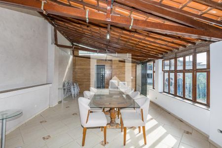 Casa à venda com 470m², 4 quartos e 8 vagasÁrea gourmet