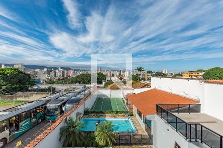 Casa à venda com 470m², 4 quartos e 8 vagasVaranda dos Quarto 3 e 4