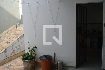 Casa à venda com 419m², 4 quartos e 4 vagasÁrea de Serviço