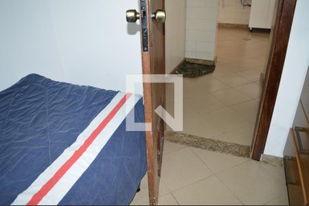 Casa à venda com 419m², 4 quartos e 4 vagasQuarto 5