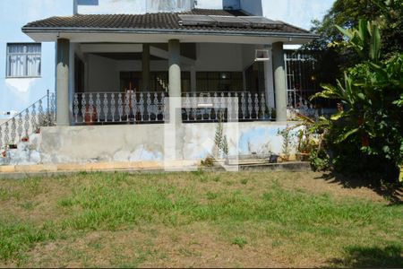 Casa à venda com 419m², 4 quartos e 4 vagasQuintal