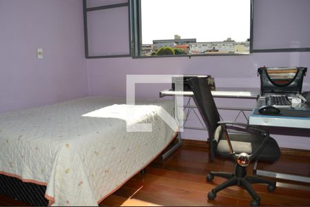 Casa à venda com 419m², 4 quartos e 4 vagasQuarto 4