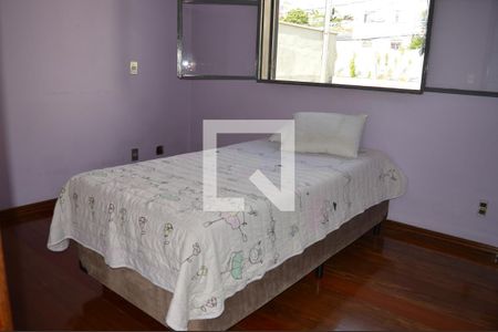 Casa à venda com 419m², 4 quartos e 4 vagasQuarto 3