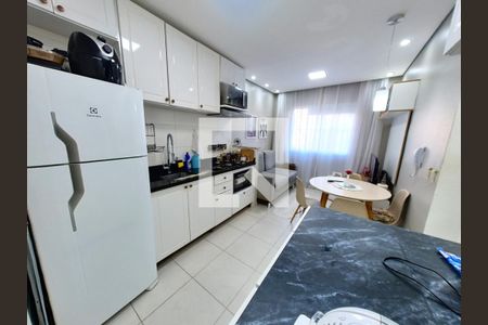 Sala/Cozinha de apartamento à venda com 2 quartos, 31m² em Piqueri, São Paulo