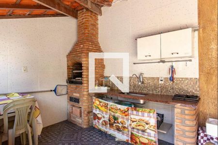 Casa à venda com 483m², 5 quartos e 3 vagas