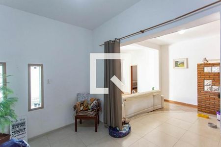 Casa à venda com 483m², 5 quartos e 3 vagas