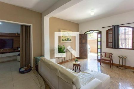 Casa à venda com 483m², 5 quartos e 3 vagas