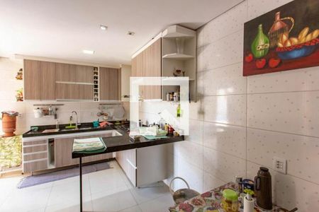 Casa à venda com 483m², 5 quartos e 3 vagas