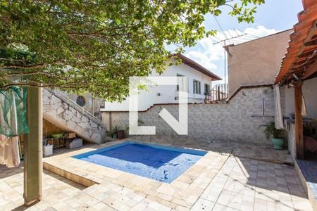 Casa à venda com 483m², 5 quartos e 3 vagas