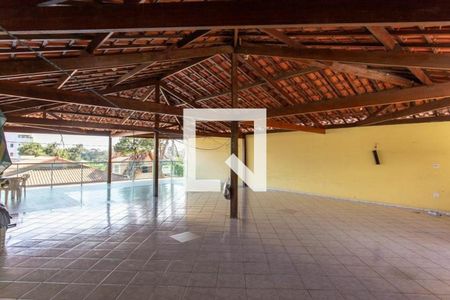 Casa à venda com 483m², 5 quartos e 3 vagas