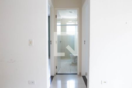 Corredor de apartamento para alugar com 2 quartos, 58m² em Jardim São Judas, Mauá