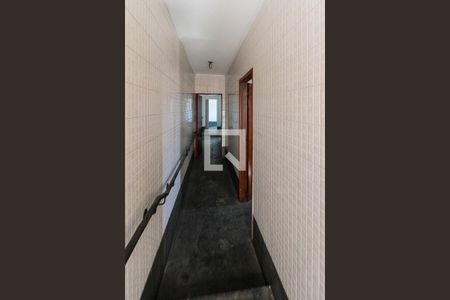 Corredor de casa para alugar com 3 quartos, 110m² em Vila Prudente, São Paulo
