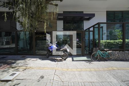 Apartamento para alugar com 89m², 2 quartos e 1 vagaEntrada