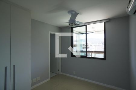 Suite 1 de apartamento para alugar com 2 quartos, 89m² em Charitas, Niterói