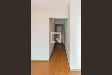 Sala - Hall da entrada de apartamento para alugar com 2 quartos, 70m² em Olaria, Rio de Janeiro