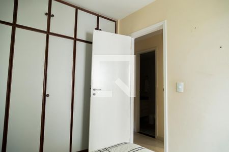 Apartamento à venda com 100m², 3 quartos e 1 vagaQuarto 2