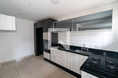 Casa para alugar com 90m², 2 quartos e 2 vagasCozinha