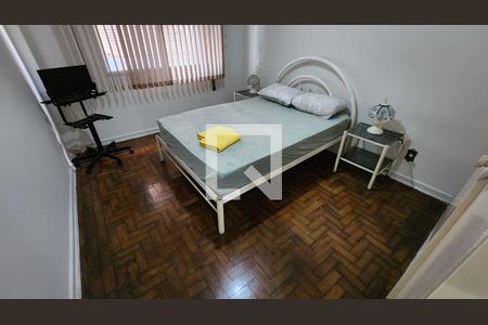 Quarto 1 de apartamento para alugar com 2 quartos, 70m² em Aparecida, Santos