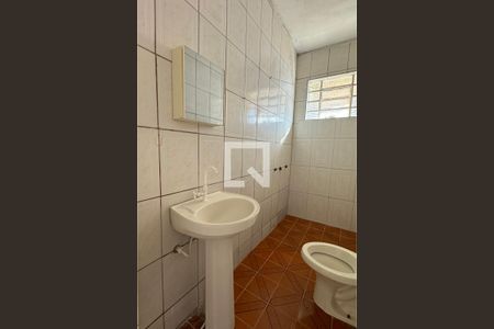 Banheiro de casa para alugar com 1 quarto, 67m² em Jardim Esperanca, Barueri