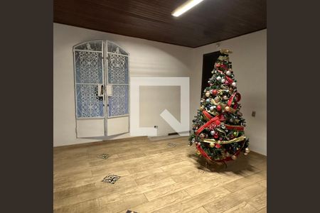 Casa à venda com 450m², 8 quartos e 3 vagasSuíte 1