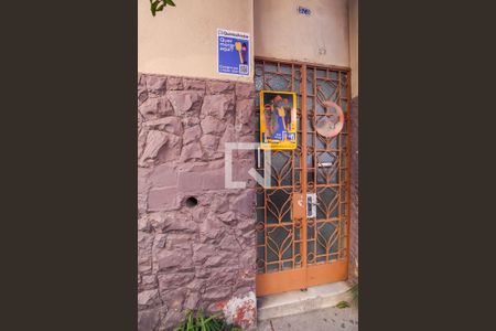 Apartamento para alugar com 136m², 3 quartos e sem vaga Apartamento para alugar com 136m², 3 quartos e sem vagaFachada