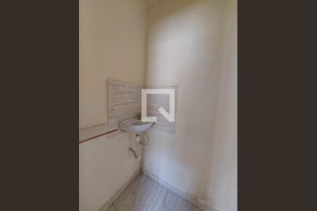 Banheiro de casa para alugar com 1 quarto, 45m² em Nova Cidade, Nilópolis