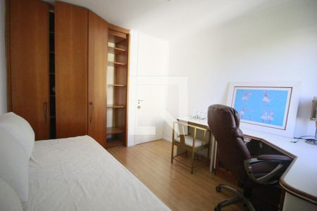 Apartamento à venda com 102m², 3 quartos e 1 vagaQuarto 3