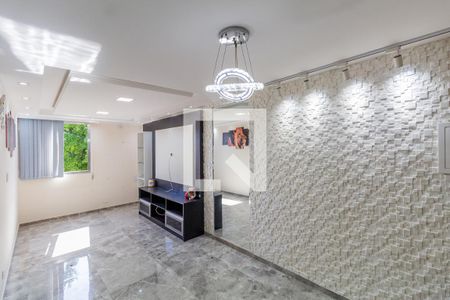 Sala e Cozinha Integrada  de apartamento para alugar com 2 quartos, 58m² em Conj. Res. José Bonifácio, São Paulo