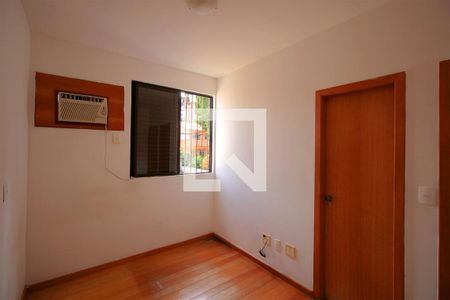Apartamento à venda com 330m², 5 quartos e 2 vagasSuite 2