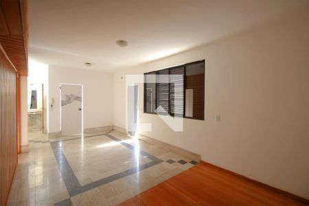 Apartamento à venda com 330m², 5 quartos e 2 vagasSuite 1