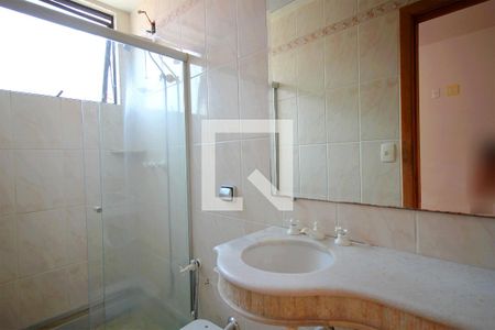 Apartamento à venda com 330m², 5 quartos e 2 vagasBanheiro da Semi Suite