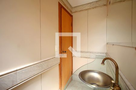 Apartamento à venda com 330m², 5 quartos e 2 vagasLavabo – 2º piso