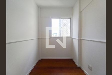 Quarto 1 de apartamento para alugar com 3 quartos, 85m² em Santo Agostinho, Belo Horizonte