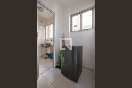 Apartamento à venda com 70m², 2 quartos e 1 vaga Apartamento à venda com 70m², 2 quartos e 1 vagaÁrea de Serviço - Quarto