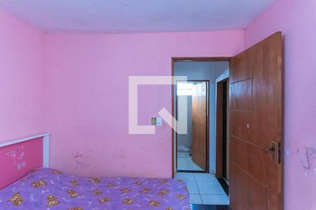 Casa à venda com 90m², 3 quartos e 2 vagas Casa à venda com 90m², 3 quartos e 2 vagasSuíte