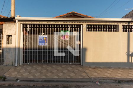 Casa à venda com 90m², 3 quartos e 2 vagas Casa à venda com 90m², 3 quartos e 2 vagasPlaquinha