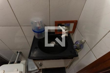 Casa à venda com 90m², 3 quartos e 2 vagas Casa à venda com 90m², 3 quartos e 2 vagasBanheiro