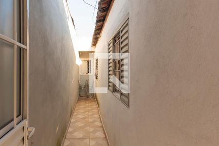 Casa à venda com 90m², 3 quartos e 2 vagas Casa à venda com 90m², 3 quartos e 2 vagasQuintal