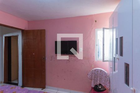 Casa à venda com 90m², 3 quartos e 2 vagas Casa à venda com 90m², 3 quartos e 2 vagasSuíte