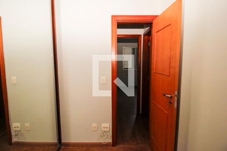 Quarto 1  de apartamento para alugar com 2 quartos, 83m² em Santa Efigênia, Belo Horizonte