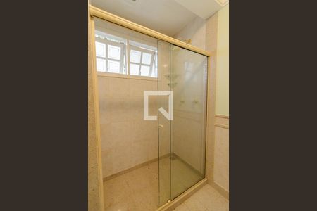 Casa de condomínio à venda com 440m², 4 quartos e 4 vagasBanheiro Quarto 3